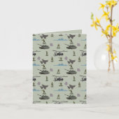 迷彩グリーンカモフラージュ軍用デザイン カード (黄色い花)