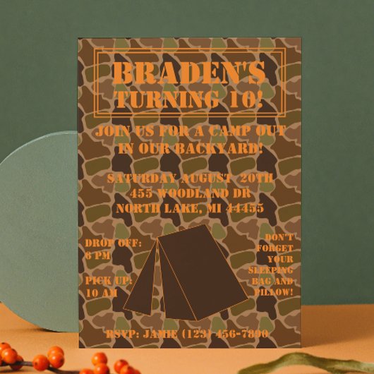 迷彩柄カモフラージバックヤードキャンプアウト誕生日招待状 招待状