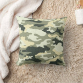 迷彩柄装飾用クッション。 クッション (ブランケット)