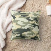 迷彩柄装飾用クッション。 クッション (ブランケット)