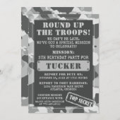 迷彩柄誕生日パーティーの招待状、軍隊、任務 招待状 (正面/裏面)