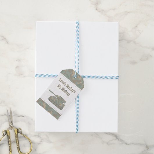 迷彩軍隊プリントタンクアーミーバースデーパーティー ギフトタグ (より糸付き)