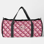 追加イニシャル、クッション枕ソフトピンクブラック ダッフルバッグ (正面)