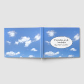 追悼式のための空の夏雲 ゲストブック (全面)