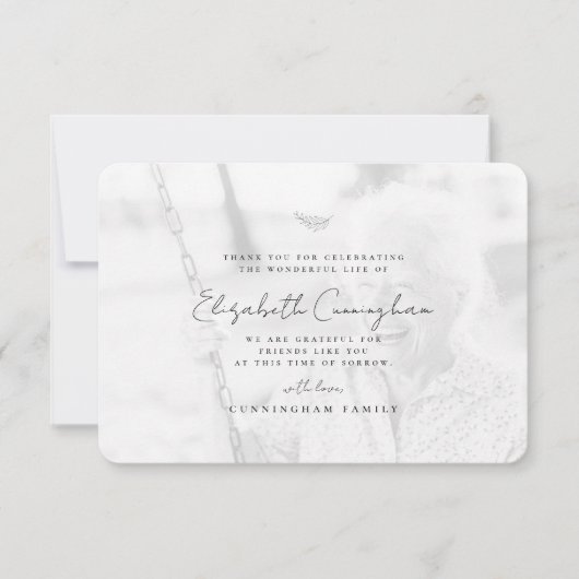 追悼式モダンのシンプル写真エレガント サンキューカード (正面)