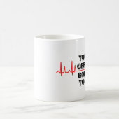 退屈して死ぬほどおもしろマグカップ コーヒーマグカップ (中央)