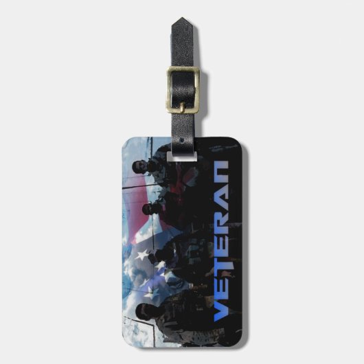 退役軍人とアメリカ国旗のパーソナライズされた荷物タグ ラゲッジタグ (正面縦)