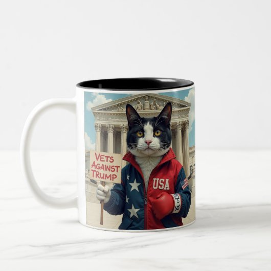 退役軍人とトランプ猫 ツートーンマグカップ (左)