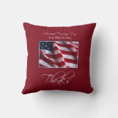 退役軍人の日ありがとう，愛国的なアメリカ国旗 クッション (裏面)