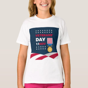 退役軍人の日 – 務めた全員を称える Tシャツ