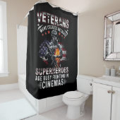 退役軍人はシネマ忙しスのスーパーヒーロー シャワーカーテン (インサイチュ)