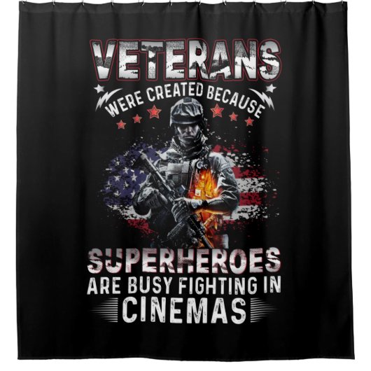 退役軍人はシネマ忙しスのスーパーヒーロー シャワーカーテン (正面)