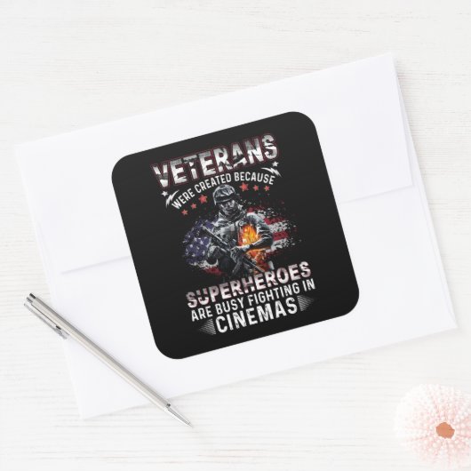 退役軍人はシネマ忙しスのスーパーヒーロー スクエアシール (封筒)