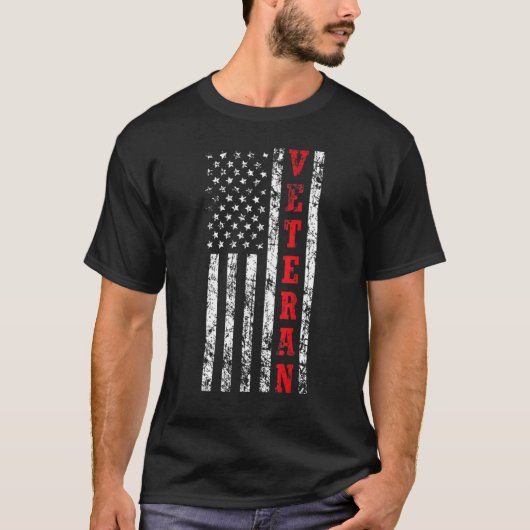 退役軍人アメリカ国旗退役軍人の日愛国者 Tシャツ (正面)