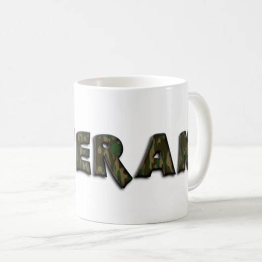退役軍人ウッドランドカモフラージュタイポグラフィ コーヒーマグカップ (正面右)