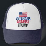 退役軍人対トランプ キャップ<br><div class="desc">私はこの国のために戦い、今度は共和党の候補者ドナルド・トランプと戦う。アメリカ合衆国のために戦った兵士は、アンチトランプ運動で団結し、このデザインと共に働いた自由を破壊する男と闘はっきりしたう。</div>