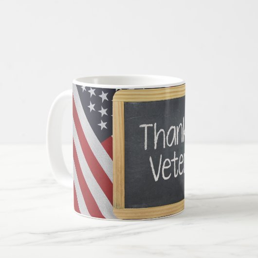 退役軍人感謝していは黒板の上に コーヒーマグカップ (正面左)