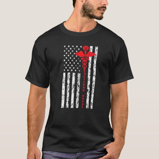 退役軍人誇りを持ったナース米国国旗の退役軍人看護1 Tシャツ (正面)