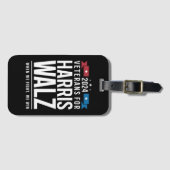 退役軍人for Harris Walz 2024 大統領の ラゲッジタグ (正面横)