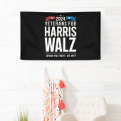 退役軍人for Harris Walz 2024 大統領の 横断幕 (インサイチュ)