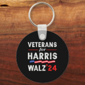 退役軍人Harris Waltz 2024選挙投票青 キーホルダー (正面)