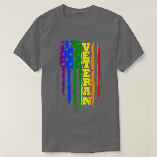 退役軍人LGBTゲイプライドレインボーアメリカン国旗ミリット Tシャツ (デザイン正面)