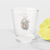 退職おもしろいジョークもはや仕事のお祝い ショットグラス (裏面)