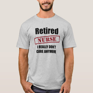 退職したなナース(米国の綴り) Tシャツ