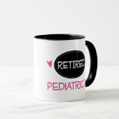 退職したな小児科医のピンクの蝶 マグカップ (正面右)