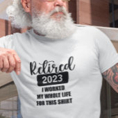 退職したカスタム生きてる日 Tシャツ