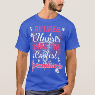 退職したナースは大きクールく思うおもしろい  Tシャツ
