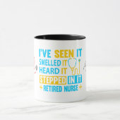 退職したナース。見ろ、踏み込んだ マグカップ (中央)