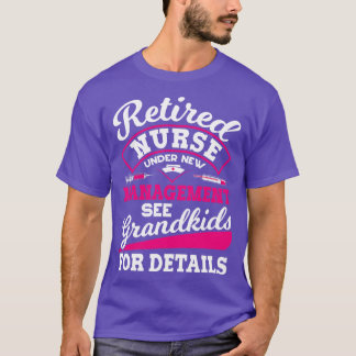 退職したナース Tシャツ