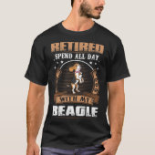 退職したビーグル犬犬のTシャツとのまる一日を使って下さい Tシャツ (正面)