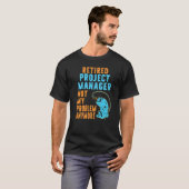 退職したプロジェクトマネージャーの釣り 退職 Tシャツ (正面フル)