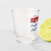 退職した: さようなら張力こんにちは年金! ショットグラス (左)