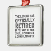 退職した 2020 メタルオーナメント (左)