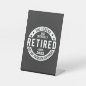 退職した 2023 台座サイン (正面)