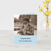 退職は鳥のおもしろいのお祝いのためです カード (黄色い花)