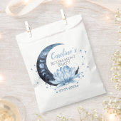 退職パーティーブルーロータスフラワー フェイバーバッグ (クリップ留めされた状態)