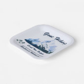 退職後ハイキング雪の山の幸せな道 ペーパープレート (傾斜あり)