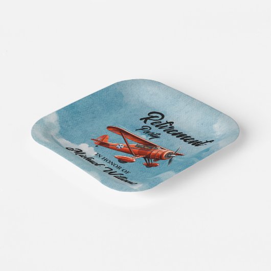 退職旅行をテーマにしたパーティー赤飛行機ヴィンテージ ペーパープレート (傾斜あり)