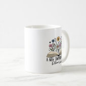 退職記念の新しい章の本の花のデザイン コーヒーマグカップ (正面右)