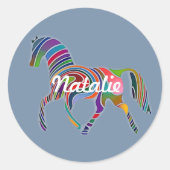 退色デニムの虹色の馬 - 名前入り ラウンドシール (正面)