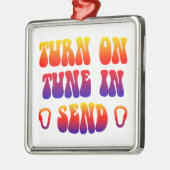 送信でチューンオンにする メタルオーナメント (左)