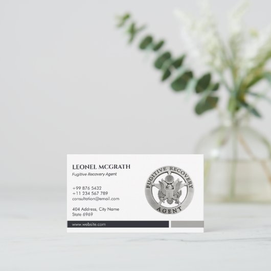 逃亡犯罪人回収代理人 | 黒エレガント銀 名刺 (スタンド正面)