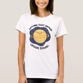 逆さまに顔を曇らせたおもしろい土星 Tシャツ (正面)