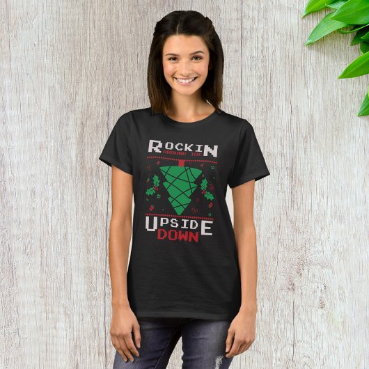 逆さまのクリスマスツリーでロック Tシャツ