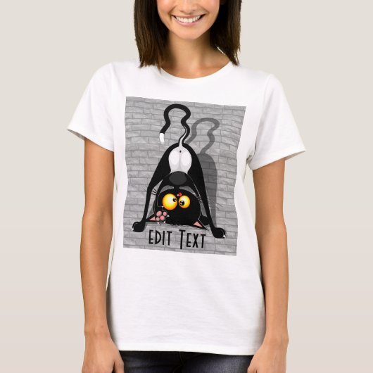 逆さまの猫の面白いキャラクター Tシャツ (正面)