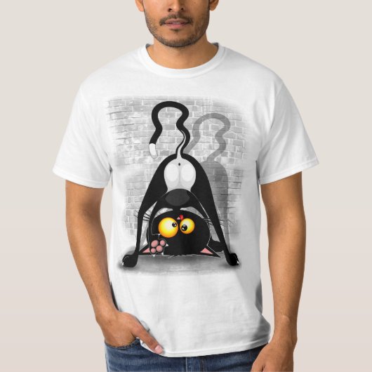 逆さまの猫の面白いキャラクター Tシャツ (正面)